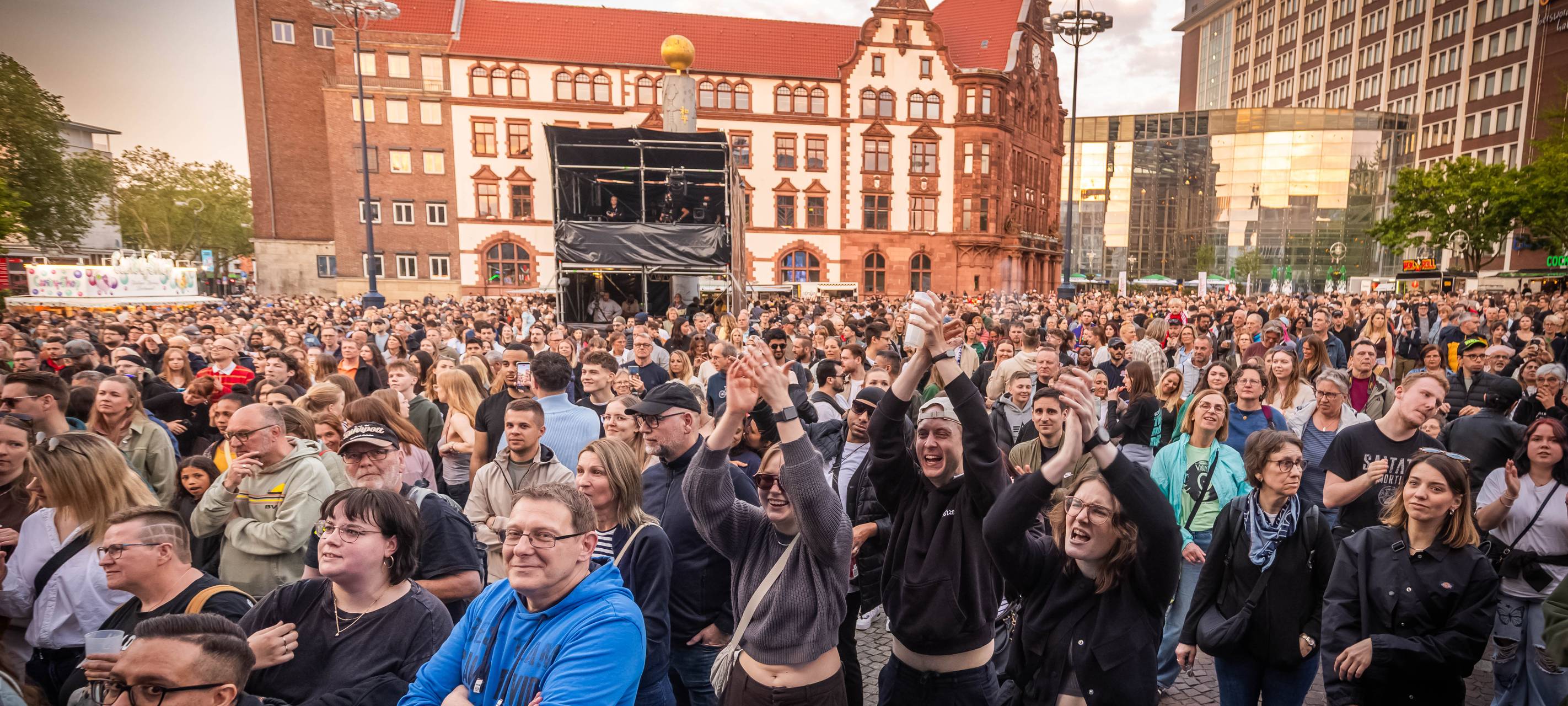 DORTBUNT 2026: Dortmund eskaliert bei Felix Jaehn