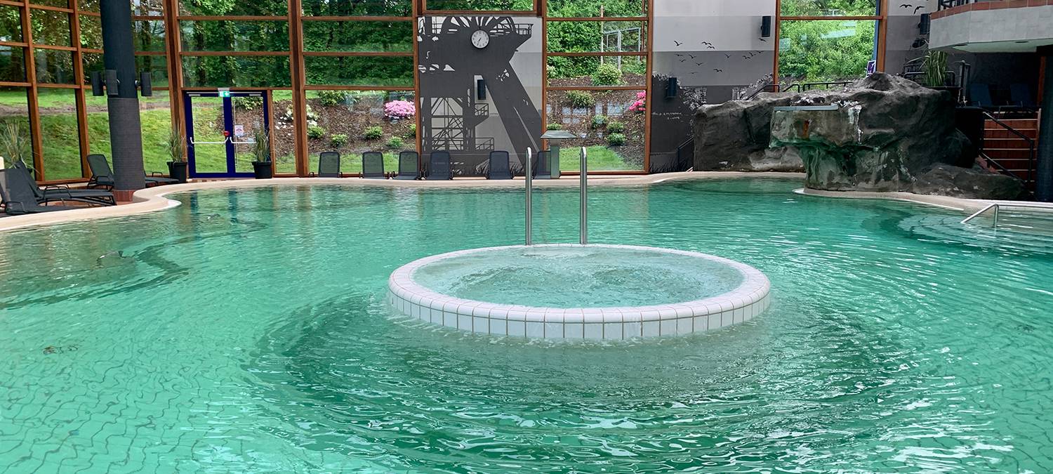 Revierpark Wischlingen: Solebecken im Solebad Wischlingen