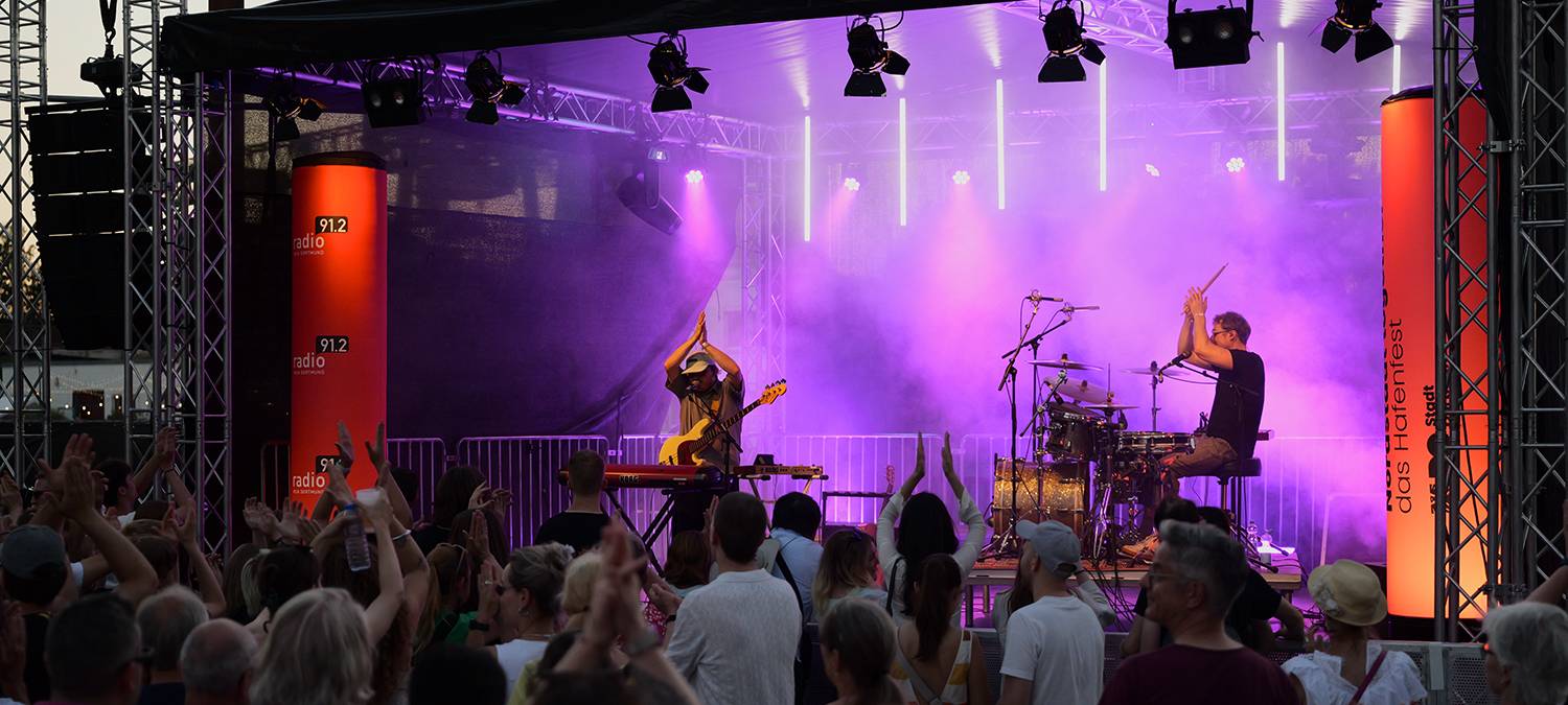 Walking On Rivers bei Nordstadt Together- das Hafenfest 2026
